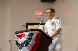 Navy Recruiting Reserve Command Conducts a Change of Command Ceremony [Image 2 of 5]