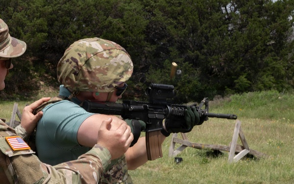 Military legislative assistants visit Fort Hood Texas