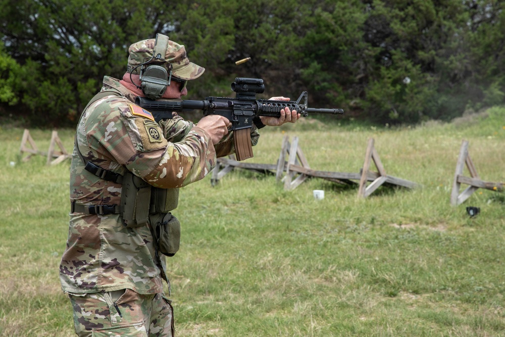 Military legislative assistants visit Fort Hood, TX