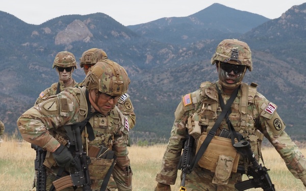 Evans Soldiers compete for Best Medic, Best Squad titles