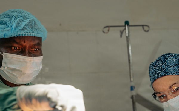 US, Senegal conduct thyroid surgeries during African Lion 2026