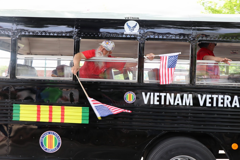 Tennessee National Guard joins community for 2026 Armed Forces Day Parade in Chattanooga, Tennessee