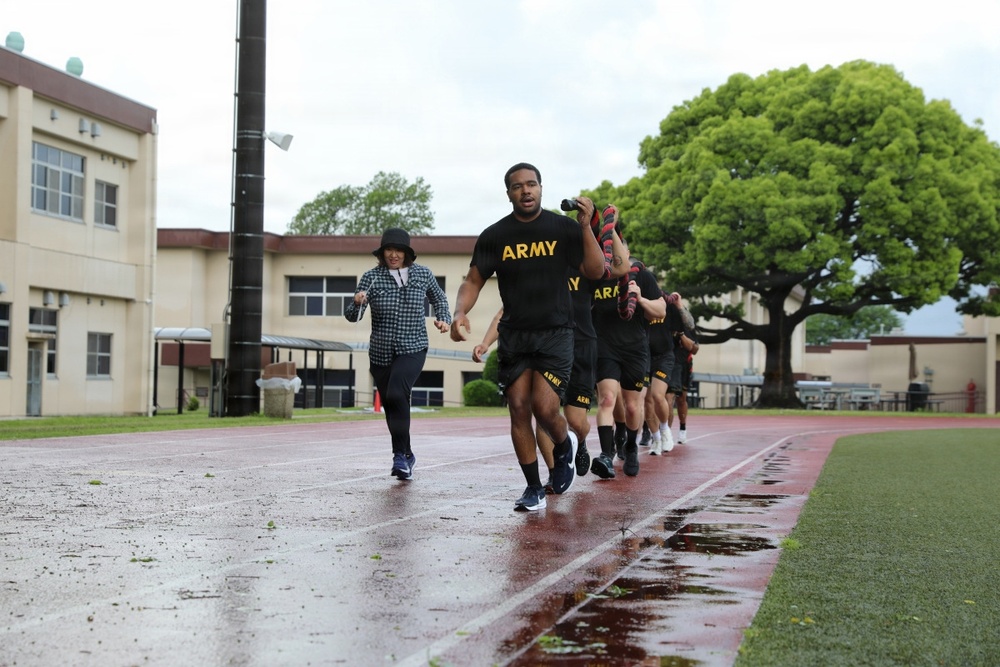 USARJ Soldiers Build Trust, Support Through Physical Fitness
