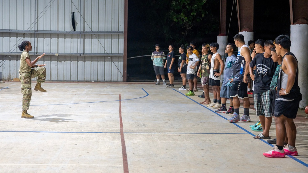 Pac Angel 26-3 continues care in Kosrae and concludes with closing ceremony