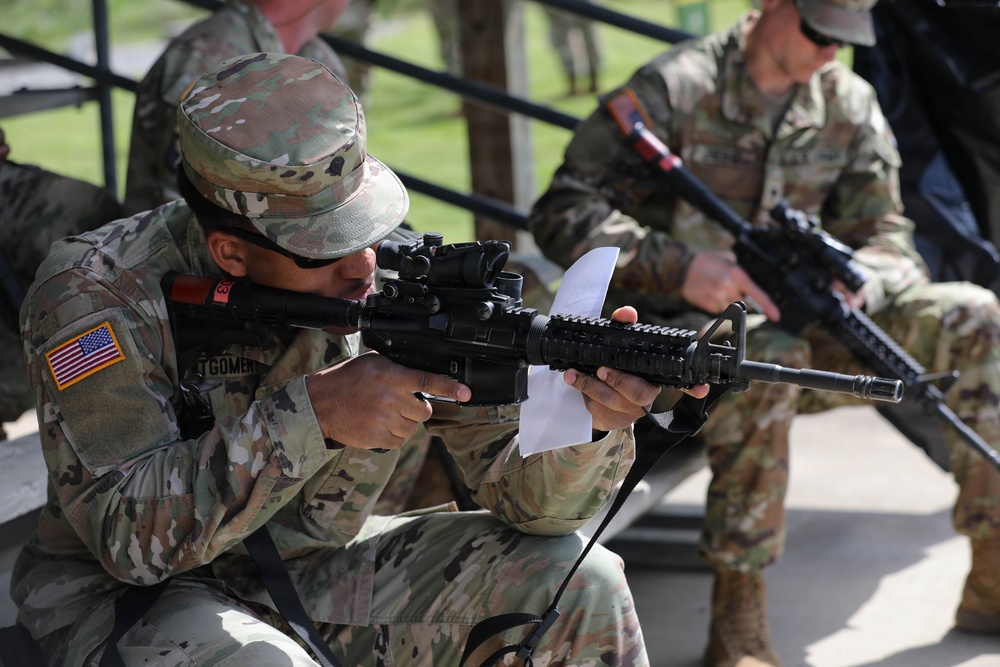 Region II Best Warrior Competitors zero their M4 carbine rifles