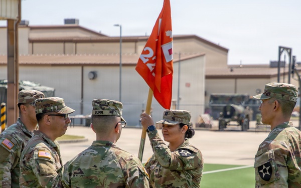 Champion Brigade’s 229th Signal Company Changes Command