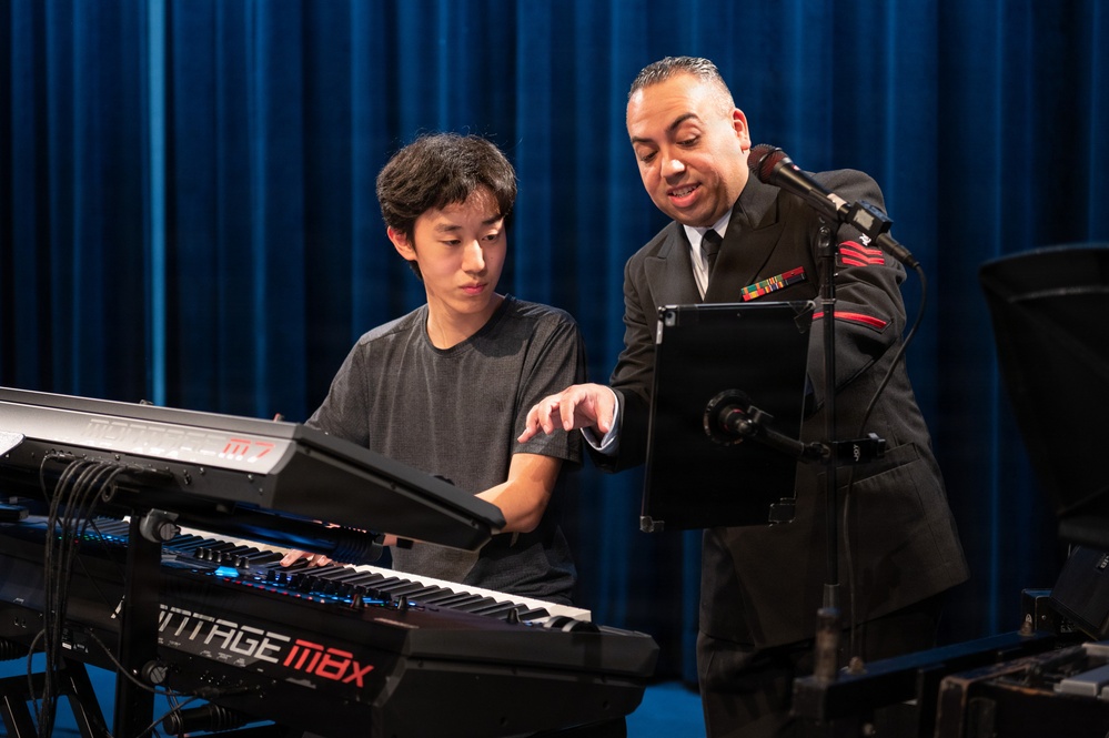 The U.S. Navy Band Cruisers lead educational clinic at Downingtown East High School