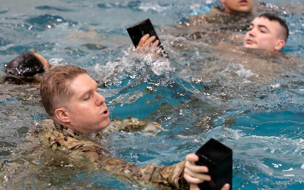 3rd Military Intelligence Battalion, 501st Brigade and 296th Republic of Korea Air Force Squadron, Black Bats, Participate in Water Survival Training
