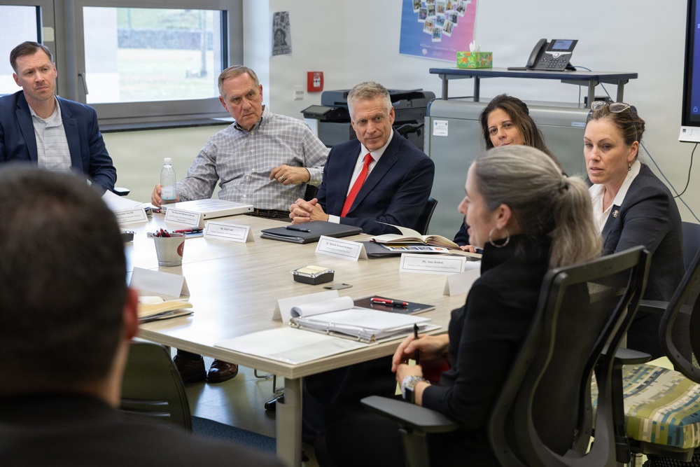 Senior War Department Leaders Visit KMC Schools, Meet With Parents, Students and Educators