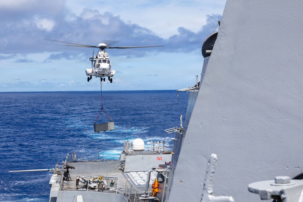 USS Mustin conducts a replenishment-at-sea