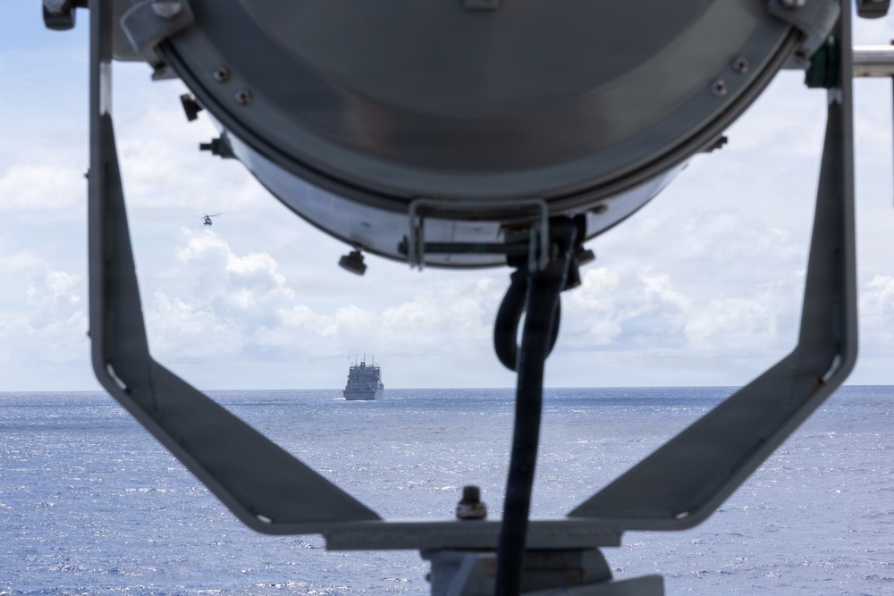 USS Mustin conducts a replenishment-at-sea