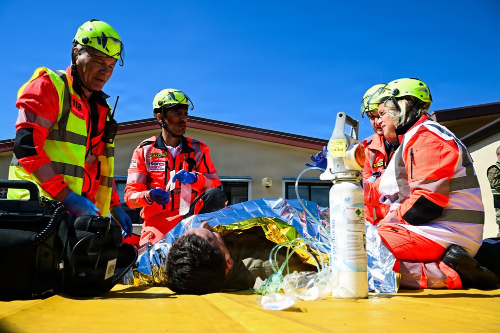 Aviano strengthens emergency response capabilities alongside Italian partners