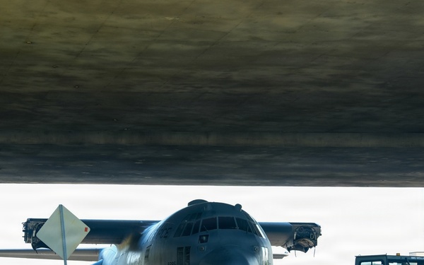 Team Robins equips EDMX Airmen with C-130 aircraft for training