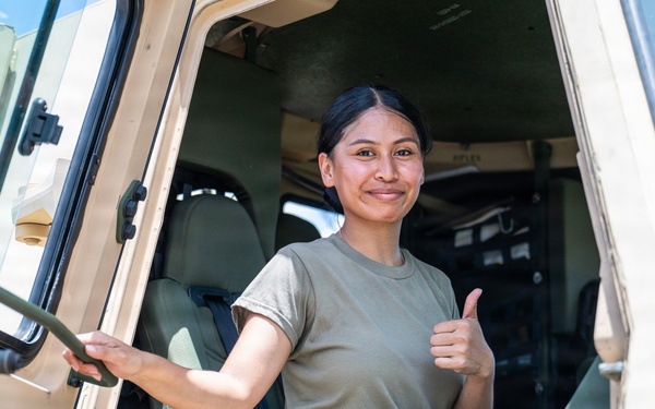 Sailors and Soldiers deliver emergency supplies for Saipan residents affected by Super Typhoon Sinlaku