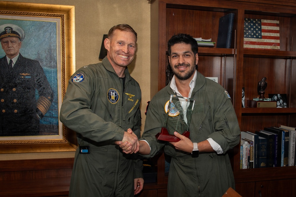 Uruguayan Distinguished Visitors Tour Nimitz