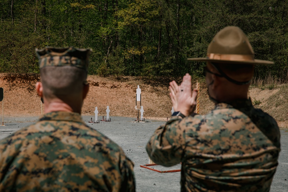 Training Command Commanding General Visits Marine Corps Marksmanship Championships