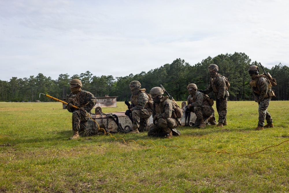 CLB-2 FEX | Helicopter Support Team Operations