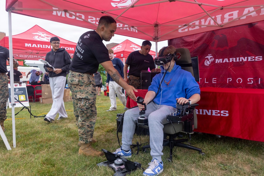 Marines at Thunder Over Louisville 2026