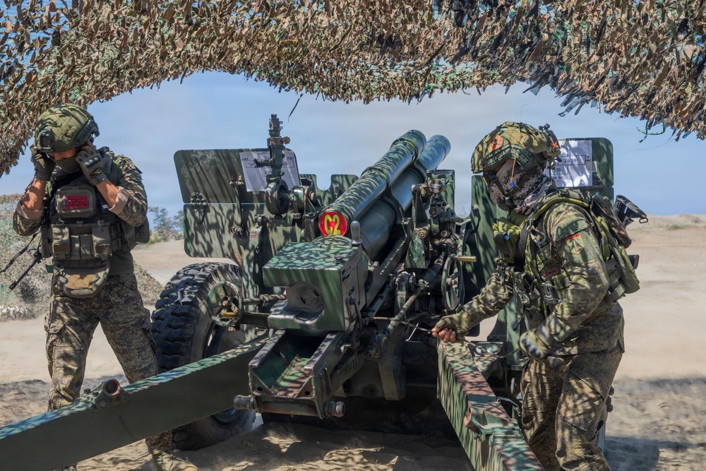Balikatan 2026: 25th Infantry Division fires howitzers during counter landing exercise