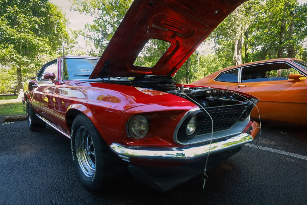 USACE Attends 2nd Annual Cruisin' the Bigbee Car Show!