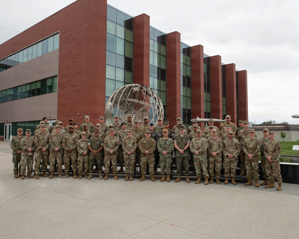 U.S. Strategic Command hosts noncommissioned officers during Gateway