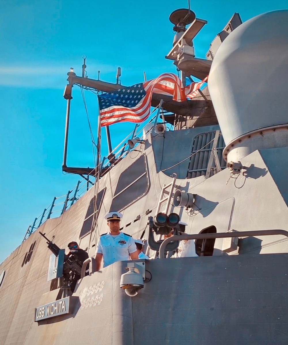 USS Wichita Returns to Naval Station Mayport