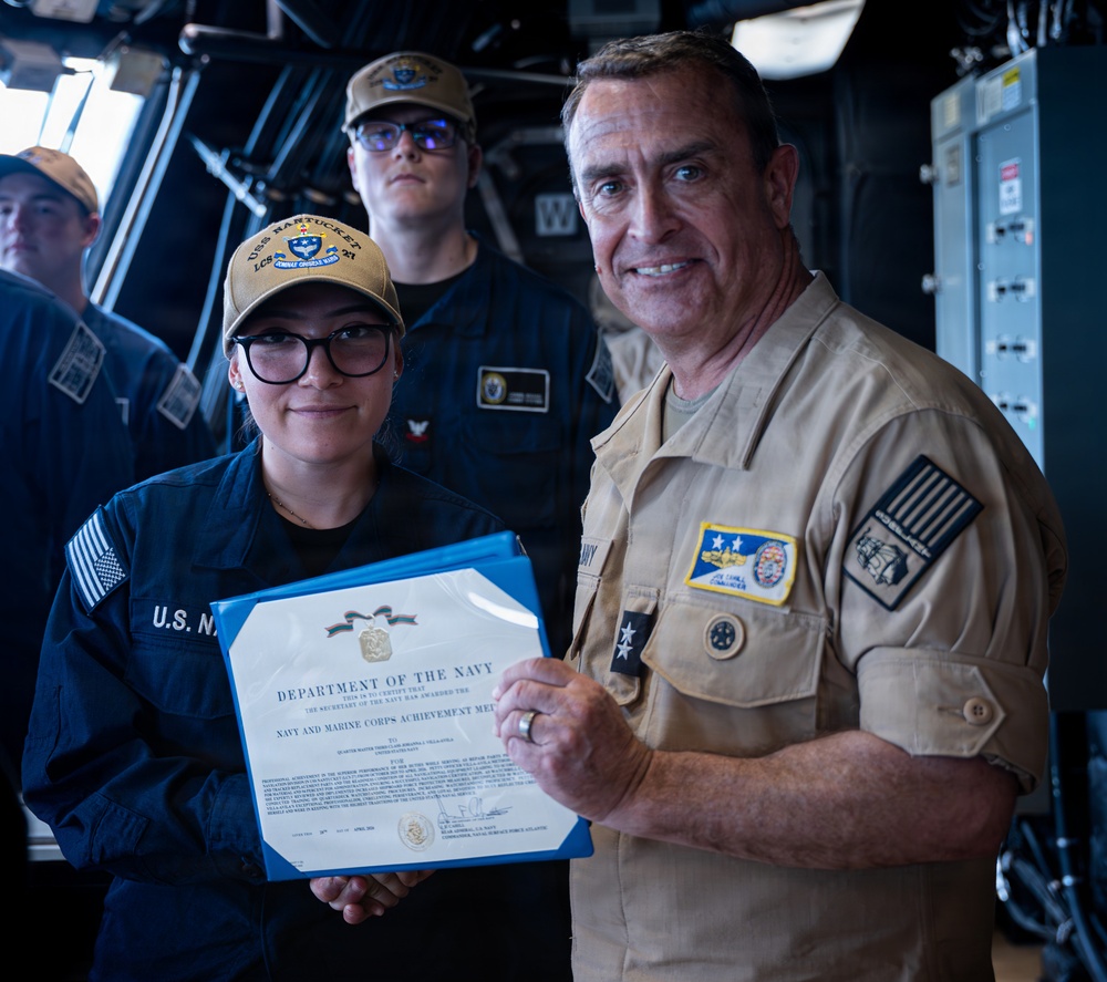 Rear Adm. Joe Cahill visits USS Nantucket (LCS 27)