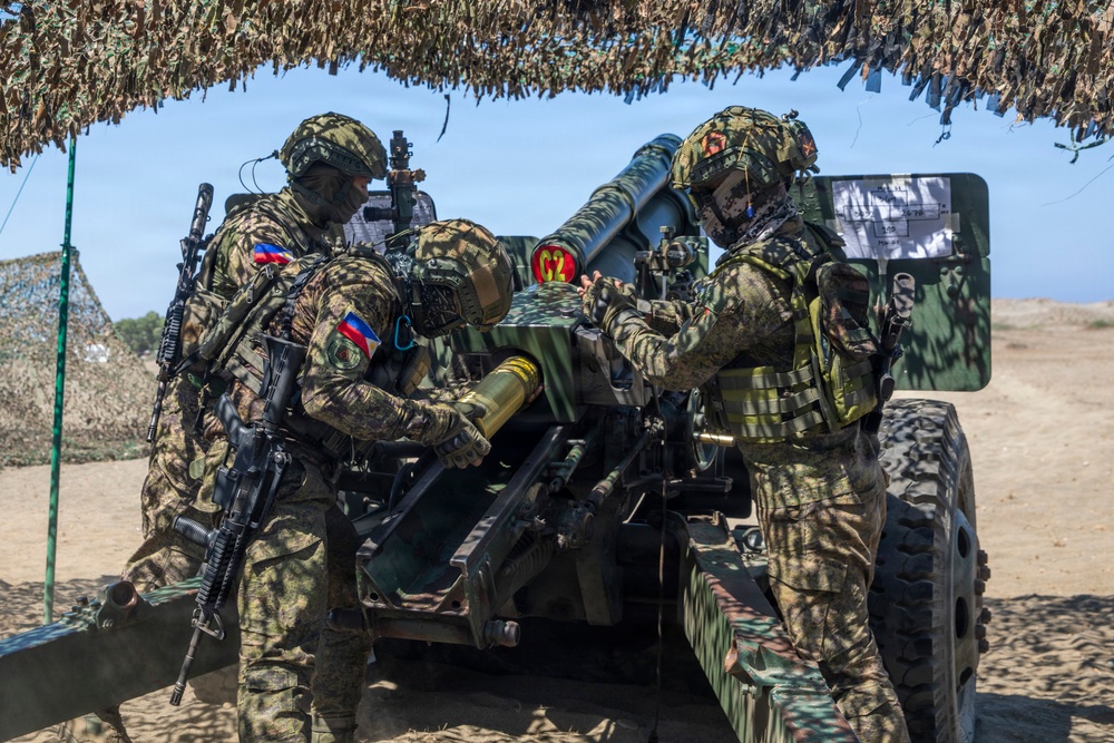 Balikatan 2026: 25th Infantry Division fires Howitzers during counter landing exercise