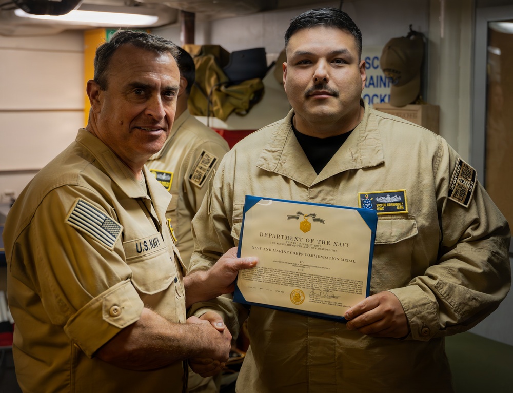 Rear Adm. Joe Cahill visits USS Nantucket (LCS 27)
