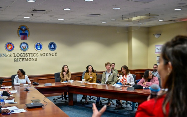 Early-career employees explore what’s N.E.X.T. in Aviation careers