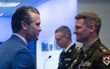 SECWAR Presents Medals