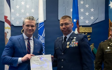 SECWAR Presents Medals
