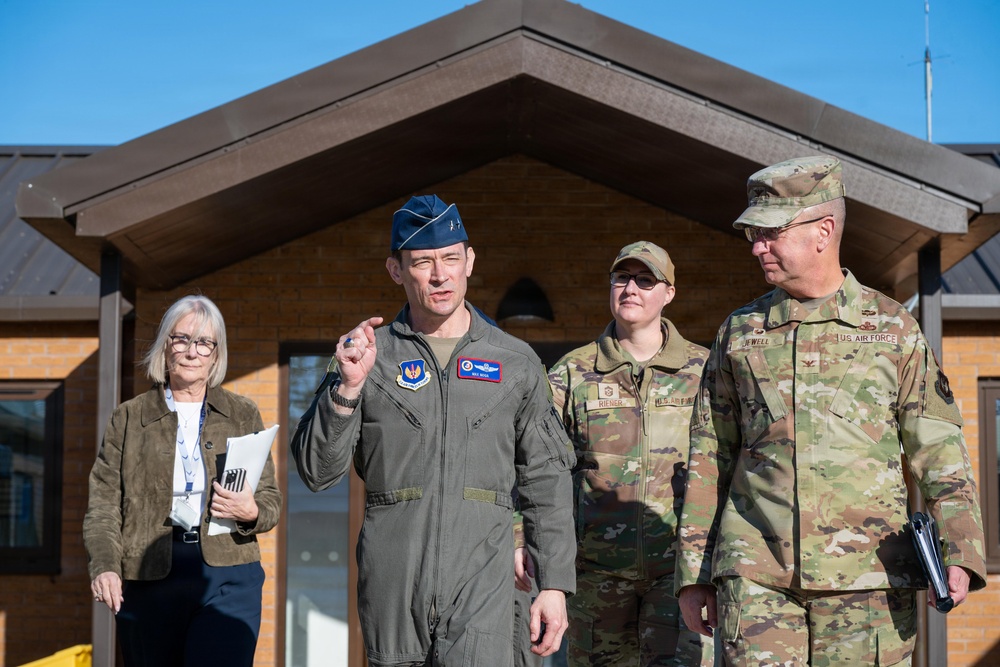 501 CSW Hosts Third Air Force Commander
