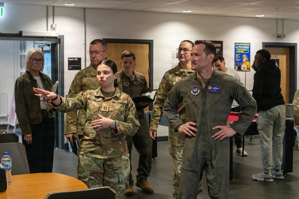 501 CSW Hosts Third Air Force Commander