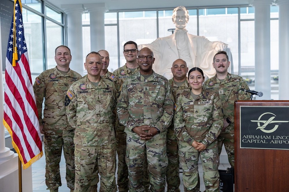 AVIATION SOLDIERS MOBILIZE FOR SOUTHERN COMMAND MISSION