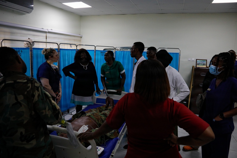 US, Ghana share ACLS best practices during AL26 MEDREX