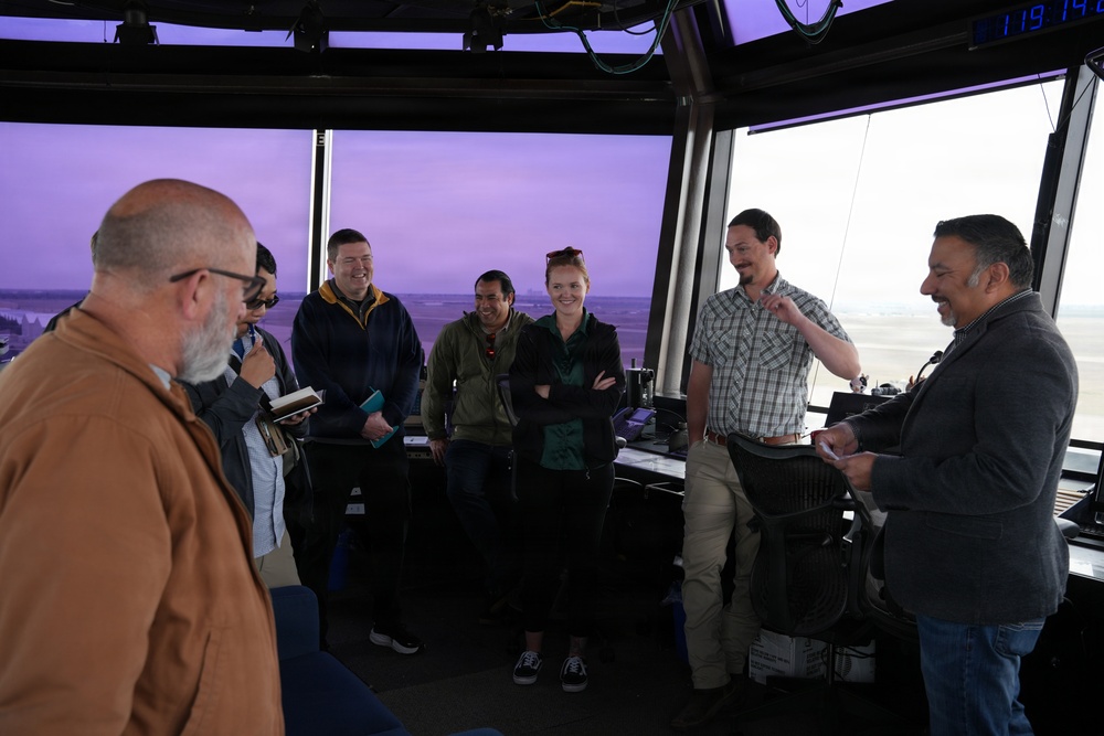 Cannon hosts civilian leadership development program