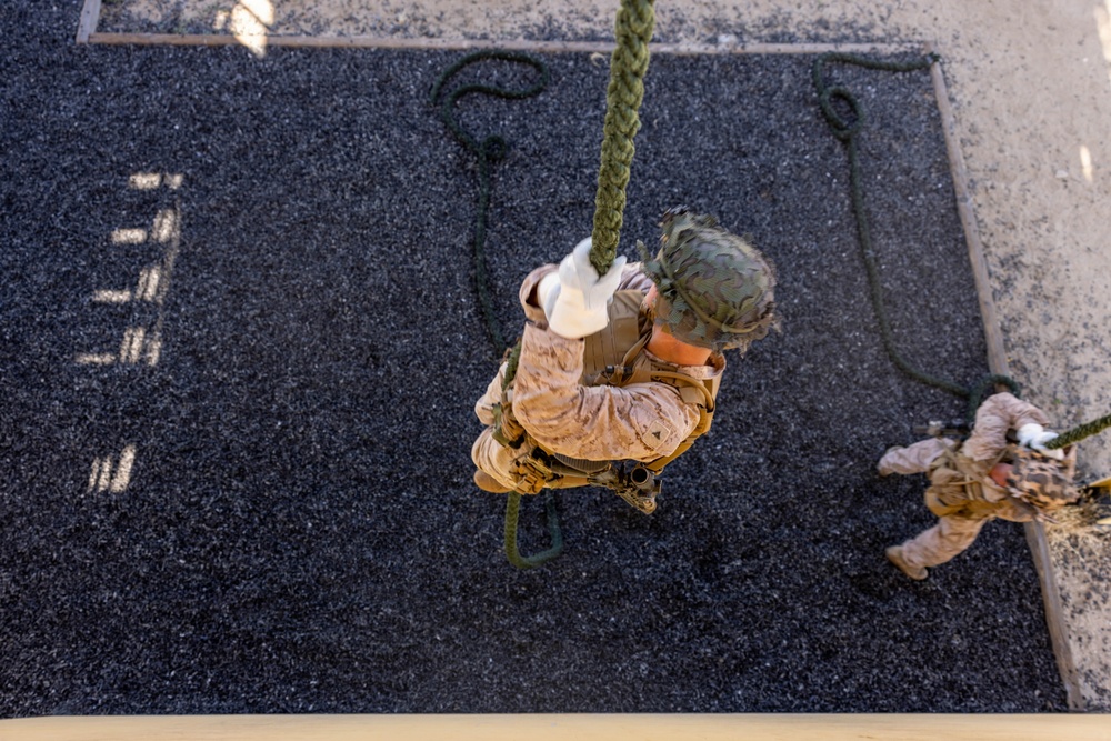 2nd Bn., 5th Marines conduct fast rope training