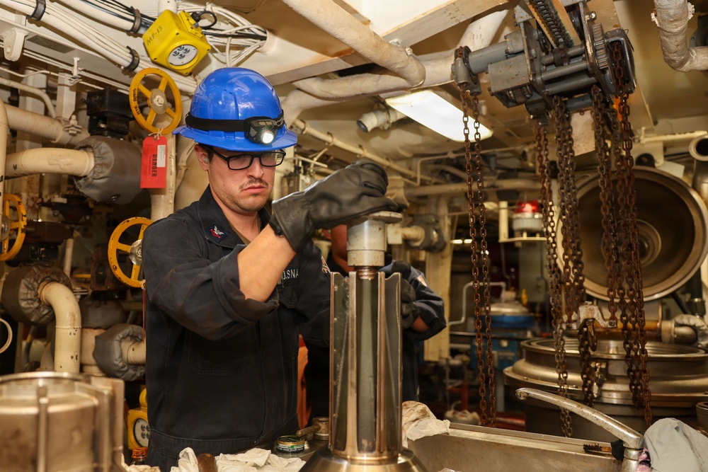 Sailor Conducts Maintenance Aboard USS Decatur (DDG 73)