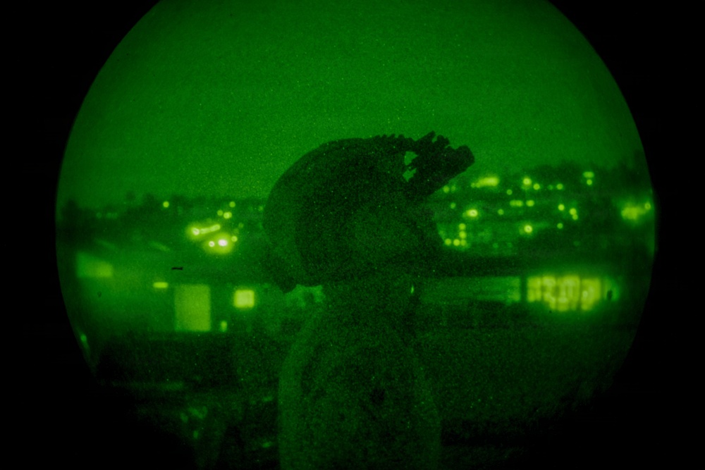 2nd Bn., 5th Marines conduct fast rope training