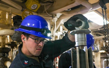 Sailor Conducts Maintenance Aboard USS Decatur (DDG 73)