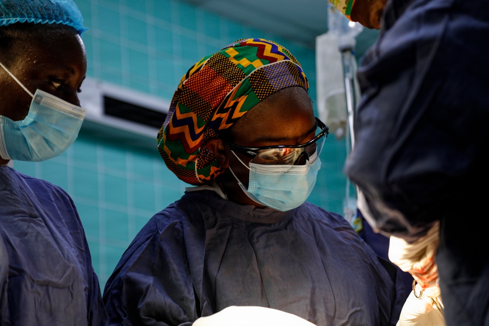 US, Ghana deliver newborn during AL26