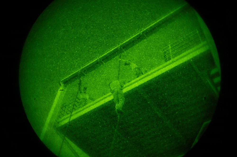 2nd Bn., 5th Marines conduct fast rope training