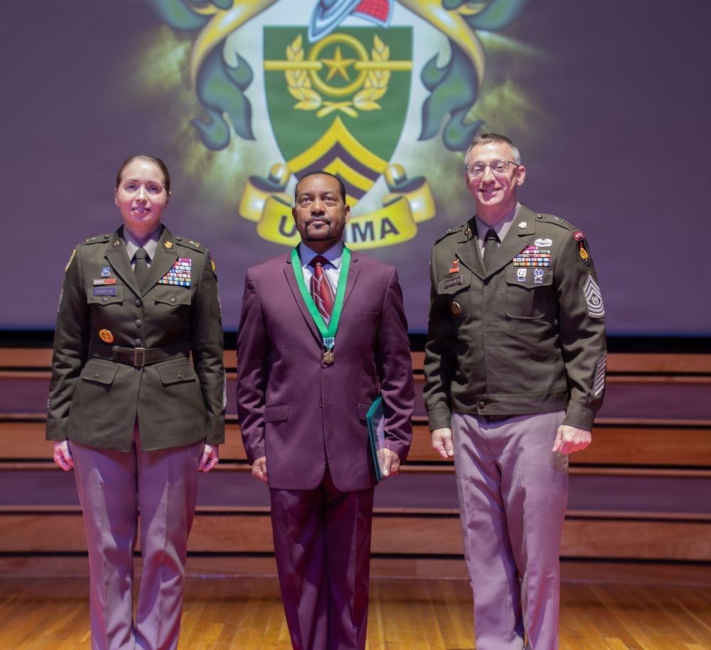 Quentin Brown Named 2025 AQAP Civilian Evaluator of the Year