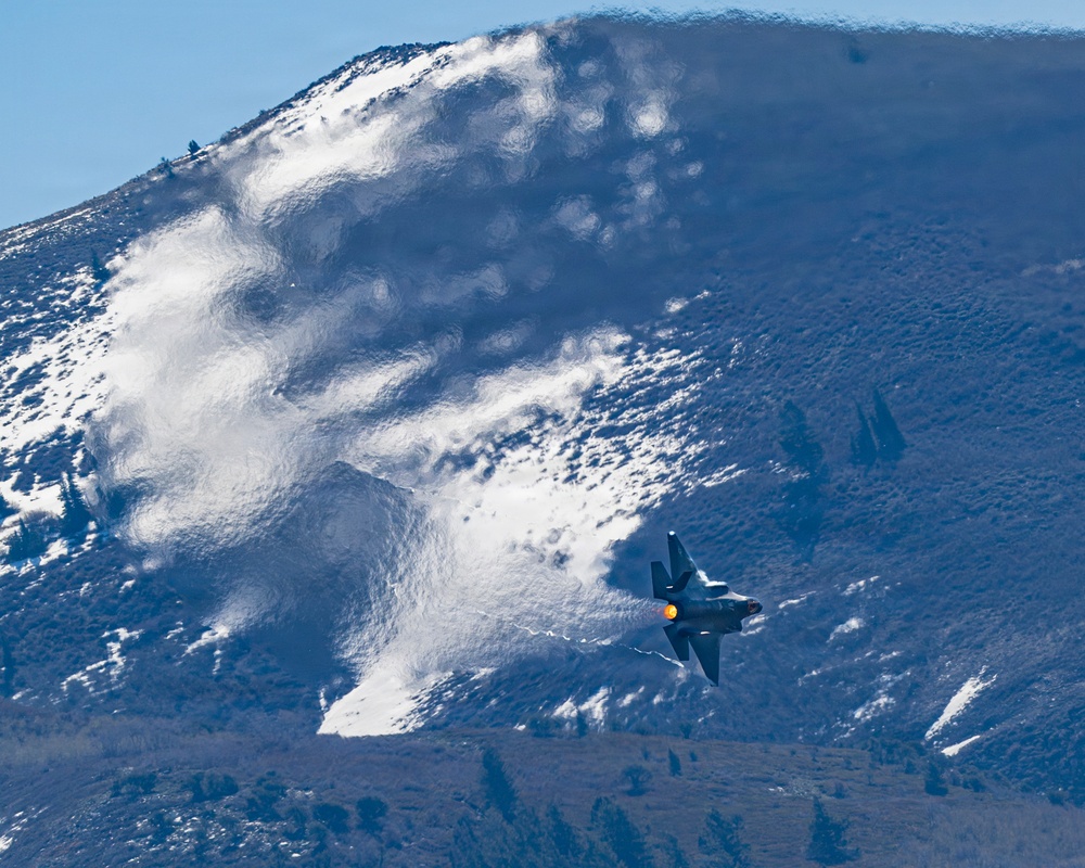 F-35A Demo Team Practice