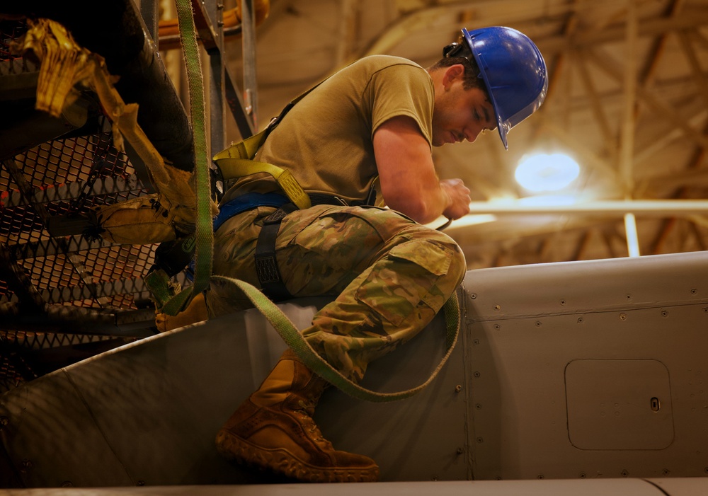 305th AMXS maintainers prove why they are the ‘Can Do’ wing