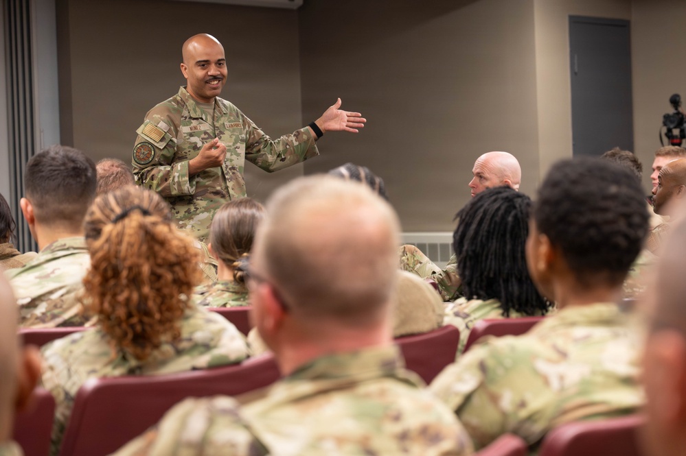 AFRC Command Chief Nuñez visits Pittsburgh's Steel Airmen