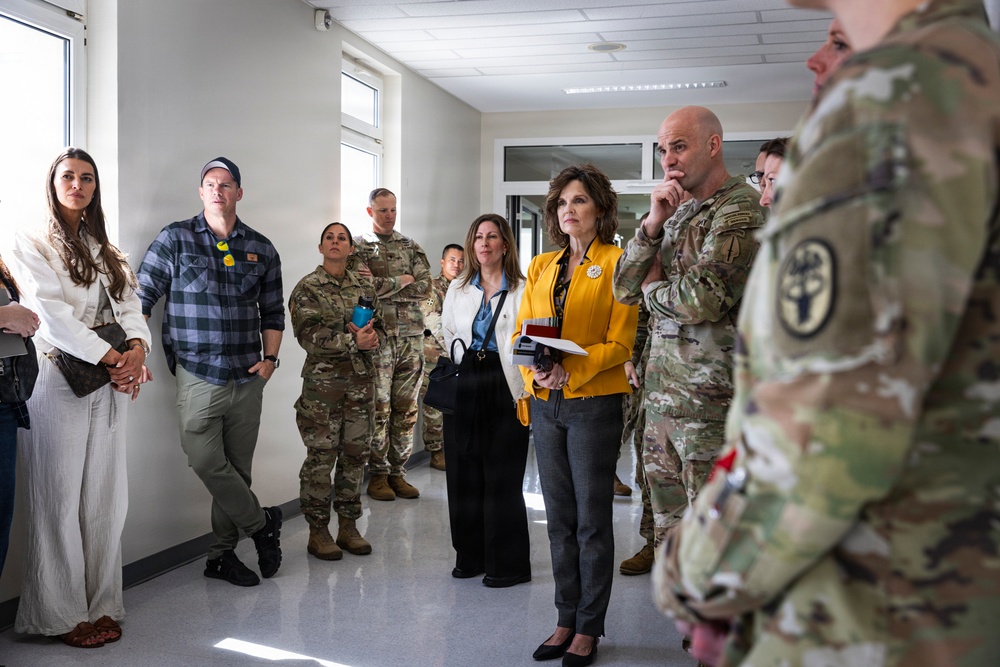 1st Battalion, 10th Special Forces Group (Airborne) tour their new home at Baumholder, Germany