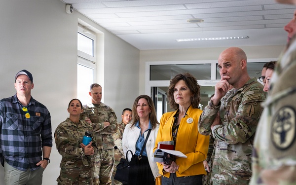 1st Battalion, 10th Special Forces Group (Airborne) tour their new home at Baumholder, Germany