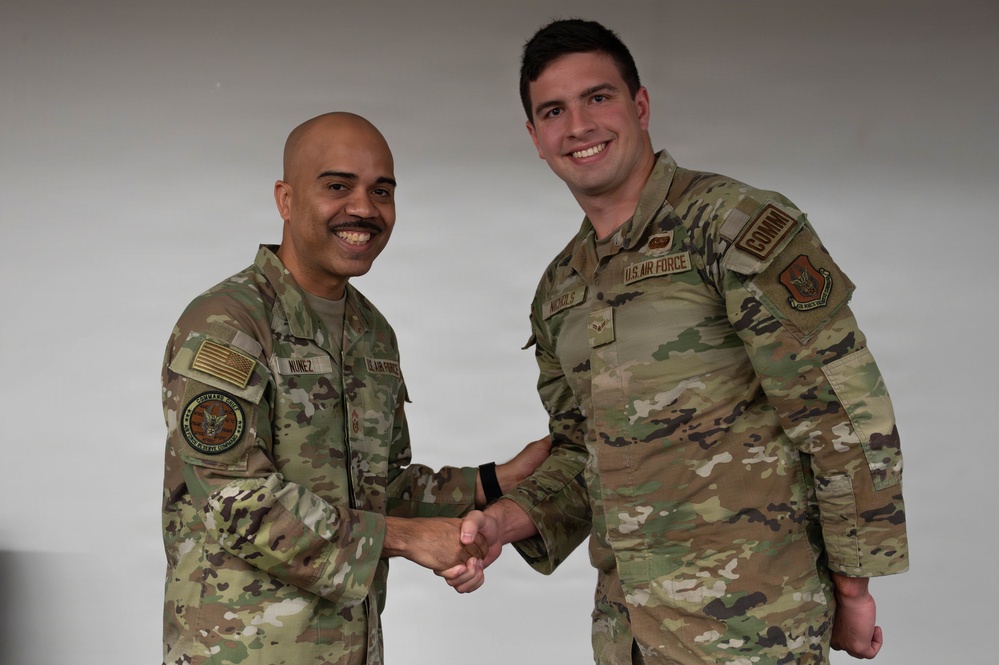 AFRC Command Chief Nuñez visits Pittsburgh's Steel Airmen